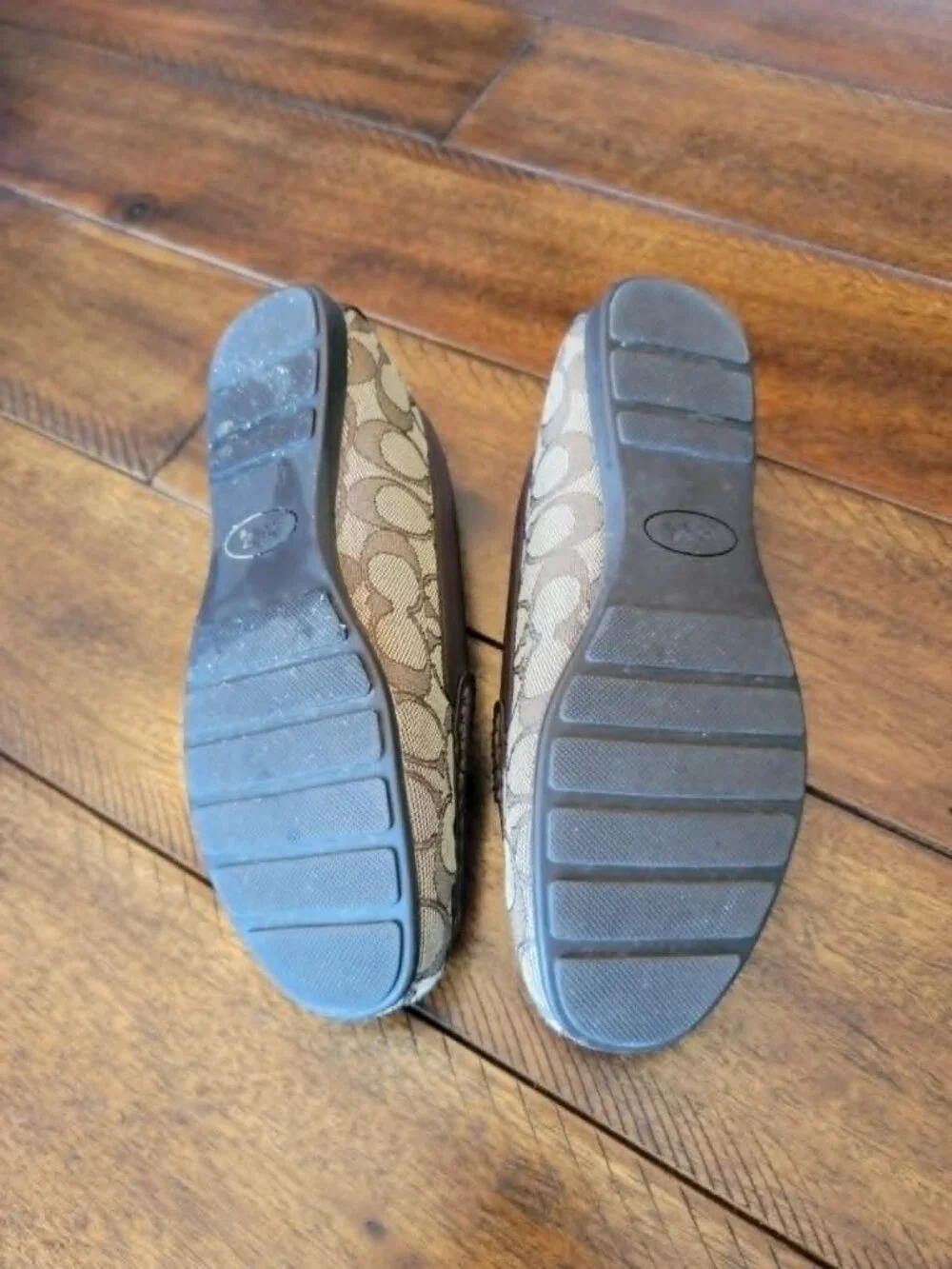 Women's Coach Loafer Size 6.5B